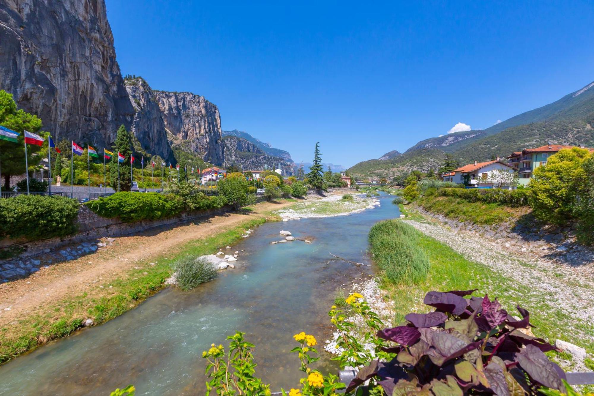 Appartamento Miorelli Torbole Sul Garda Exterior photo